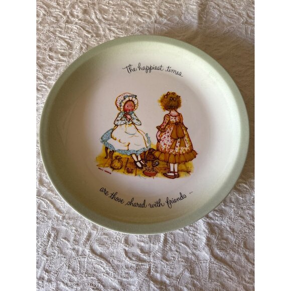 Holly Hobbie Collectors Edition Decorative Plate "The Happiest Times Vintage USA - Picture 1 of 12